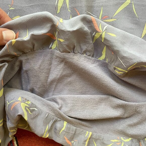 Anthropologie Partimi Women Grey Floral Silk Sleeveless Bubble Mini Dress Size 4 - Picture 3 of 6